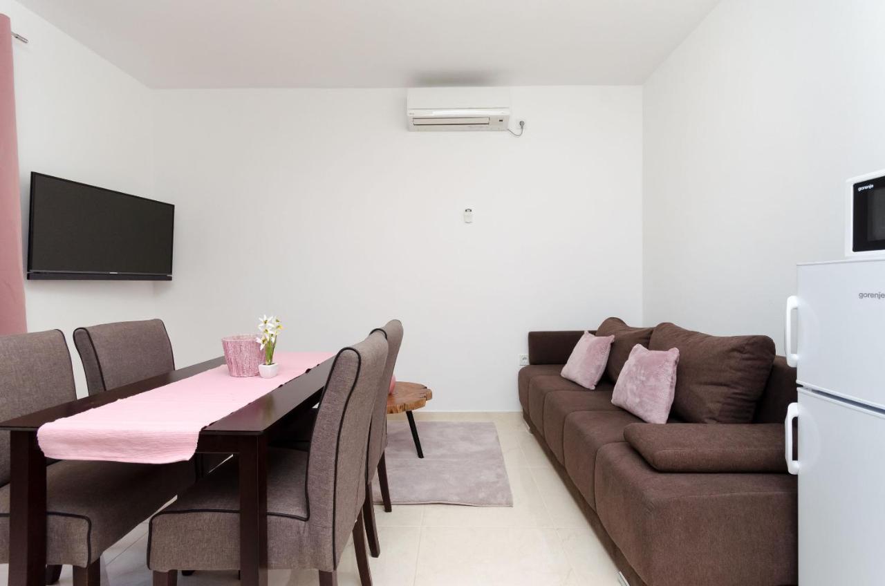 Apartments Darko Palit 외부 사진